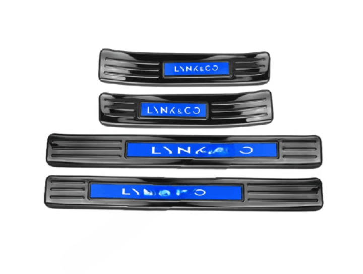 Ốp bậc chân thép không gỉ Lynk & Co 06